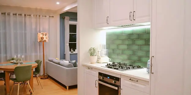 Country style kitchen in Johnsonville, Wellington